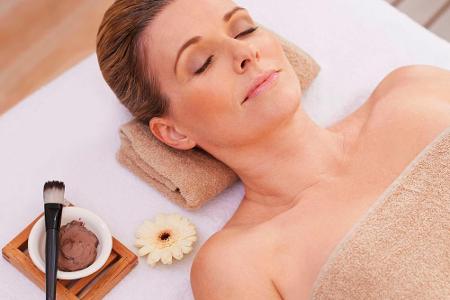 Im Internet ein Beautyprogramm buchen