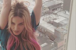 Madonna trägt nun Pink