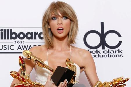 Goldmädchen: Taylor Swift - hier mit ihren Billboard-Awards - eilt von Erfolg zu Erfolg Goldmädchen: Taylor Swift - hier mit ihren Billboard-Awards - eilt von Erfolg zu Erfolg
