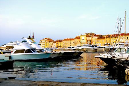 Weltbekanntes Postkartenmotiv: Der Hafen von Saint Tropez