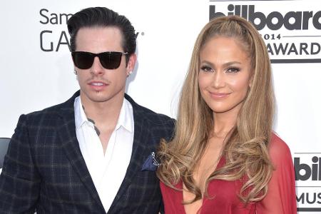 Wieder zusammen? Jennifer Lopez und Casper Smart bei einem Auftritt im Mai 2014 Wieder zusammen? Jennifer Lopez und Casper Smart bei einem Auftritt im Mai 2014