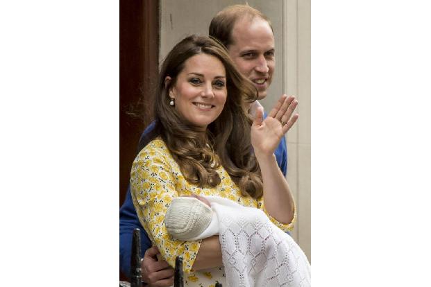 ...reicher. Wir sind schon jetzt gespannt auf den Namen. Alice, Victoria oder sogar Diana? Das bleibt abzuwarten - nun geht ...