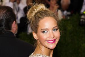Doller Dutt: Diese Stars lieben den stylischen Haarknoten