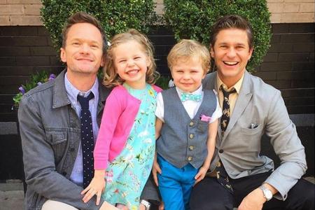 Neil Patrick Harris und David Burtka sind stolze Eltern der Zwillinge Harper und Gideon Neil Patrick Harris und David Burtka sind stolze Eltern der Zwillinge Harper und Gideon