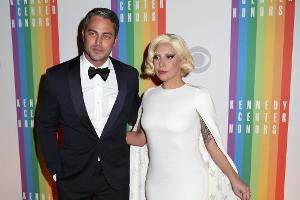 Wie wird Lady Gagas Hochzeitskleid aussehen?