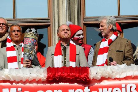 Uwe Ochsenknecht (Mitte) als Udo Honig Uwe Ochsenknecht (Mitte) als Udo Honig