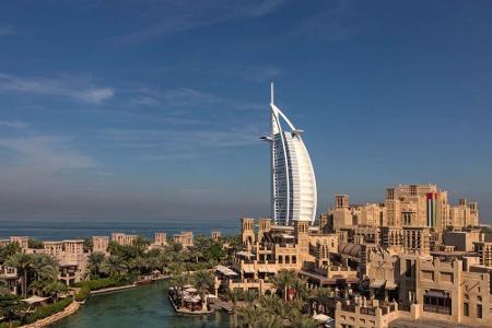 Auch das Burj Al Arab gehört zur Gruppe der Jumeirah-Hotels