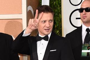 Jeremy Renner: Erpresst von der Ehefrau?