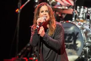 Ozzy Osbourne muss unters Messer