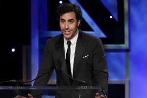 Also doch: Sacha Baron Cohen spielt Freddie Mercury