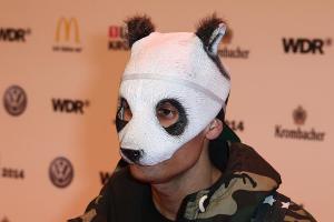 So tickt Cro - der Rapper mit der Panda-Maske