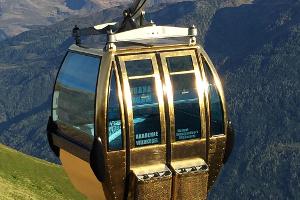 Mit der goldenen Gondel auf den Wildkogel-Gipfel