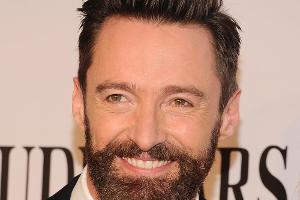 Hugh Jackman spielt im Film über "Eddie the Eagle" mit
