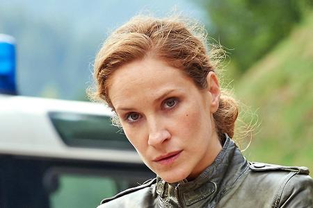 Kommissarin Sonja Schwarz findet die Leiche eines vermissten Mädchens Kommissarin Sonja Schwarz findet die Leiche eines vermissten Mädchens