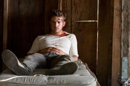 Den gnadenlosen Entführern ausgeliefert: Schauspieler Reagan Pearce (Ryan Phillippe) Den gnadenlosen Entführern ausgeliefert: Schauspieler Reagan Pearce (Ryan Phillippe)