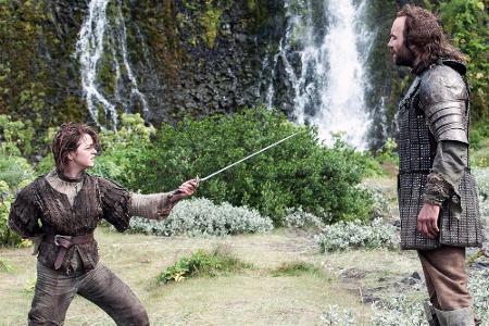 Ein Duell (fast) auf Augenhöhe: Arya und 