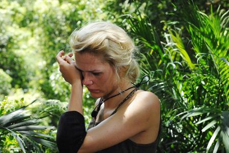 Kann ihre Tränen nicht zurüchhalten: Sara Kulka Kann ihre Tränen nicht zurüchhalten: Sara Kulka
