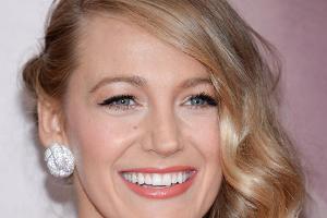Blake Lively: "Trüffel auf die Brüste"