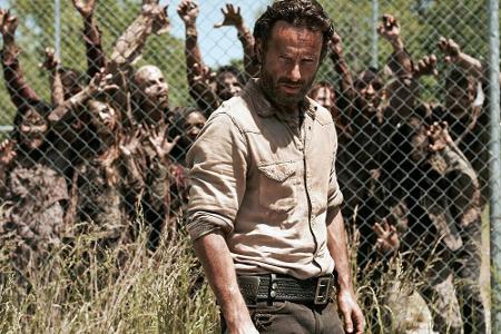 Ginge es nach Andrew Lincoln alias Rick Grimes, würde er bald auch im Kino auf Zombie-Jagd gehen Ginge es nach Andrew Lincoln alias Rick Grimes, würde er bald auch im Kino auf Zombie-Jagd gehen