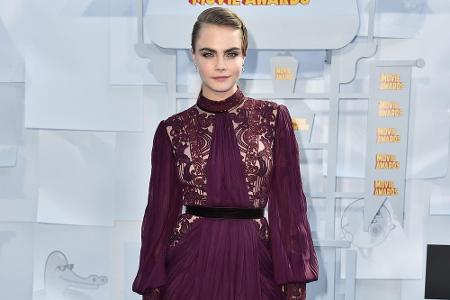 Wenn es um Mode geht, darf Cara Delevingne natürlich nicht fehlen