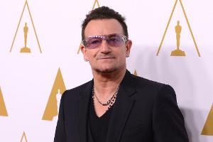 Bono: Weiter große Probleme mit der Hand