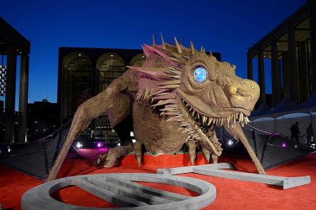 Ein Drache hieß die Besucher der Premiere der vierten Staffel von Ein Drache hieß die Besucher der Premiere der vierten Staffel von