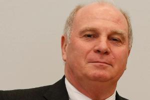 "Uli Hoeneß liegt nicht am Boden"