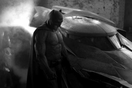 Dieses düstere Szenen-Bild postete Regisseur Zack Snyder kürzlich auf Twitter Dieses düstere Szenen-Bild postete Regisseur Zack Snyder kürzlich auf Twitter