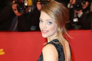 Tief ausgeschnitten: So sexy war die Berlinale-Eröffnung