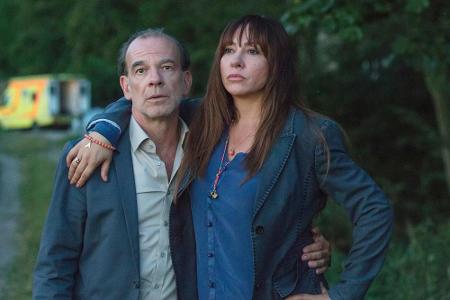 Eva Saalfeld (Simone Thomalla) und Andreas Keppler (Martin Wuttke) sind geschockt Eva Saalfeld (Simone Thomalla) und Andreas Keppler (Martin Wuttke) sind geschockt