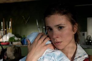 "Schuld"-Star Aylin Tezel: Süßer als Tiramisu