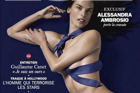 Nur mit einer Krawatte bedeckt, beflügelte Supermodel Alessandra Ambrosio auf dem Cover der Nur mit einer Krawatte bedeckt, beflügelte Supermodel Alessandra Ambrosio auf dem Cover der