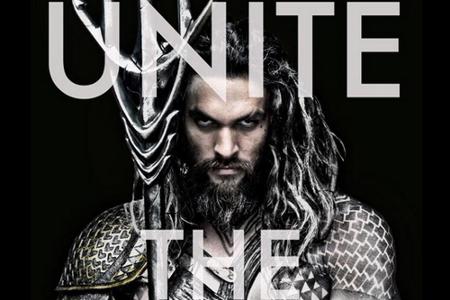 Von wegen eine Memme: Jason Momoa macht als Aquaman einen guten Eindruck Von wegen eine Memme: Jason Momoa macht als Aquaman einen guten Eindruck