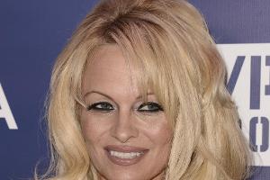 Pamela Anderson wirft ihren Mann aus dem Haus
