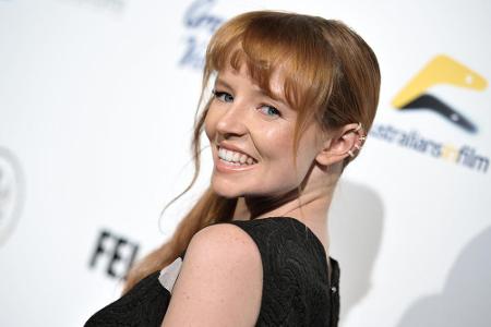 Stef Dawson spielt Annie Cresta