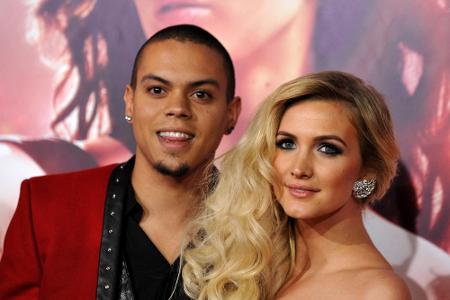 Evan Ross und Ashlee Simpson bei der Premiere von 