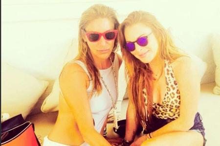 Lindsay Lohan genießt ihre Tage in Europa. Hier an der Seite von Dori Cooperman