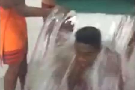 Bayern-Star David Alaba wählte einen größeren Eimer