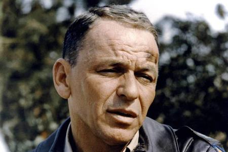 Frank Sinatra 1965 bei Dreharbeiten zu Frank Sinatra 1965 bei Dreharbeiten zu