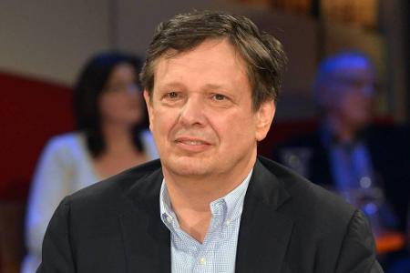 Frank Schirrmacher zählte zu den renommiertesten Journalisten Deutschlands Frank Schirrmacher zählte zu den renommiertesten Journalisten Deutschlands