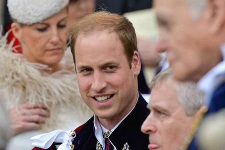 Heute ein Prinz: William darf sich an seinem 32. Ehrentag über exklusive Geschenke freuen Heute ein Prinz: William darf sich an seinem 32. Ehrentag über exklusive Geschenke freuen