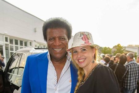 Roberto Blanco mit seiner neuen Frau Luzandra Roberto Blanco mit seiner neuen Frau Luzandra