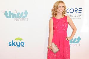 Fiona Gubelmann posiert bei der "The Thirst Project's Annual Gala" auf dem roten Teppich