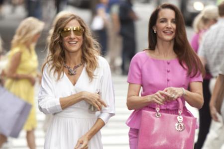 Sarah Jessica Parker (l.) und Kristin Davis in Sarah Jessica Parker (l.) und Kristin Davis in