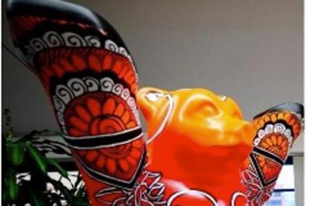 Zum 50-jährigen ein asiatischer Buddy Bear Zum 50-jährigen ein asiatischer Buddy Bear