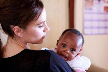 Victoria Beckham setzt sich gegen Aids bei Müttern und Kindern ein Victoria Beckham setzt sich gegen Aids bei Müttern und Kindern ein