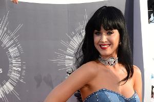 Grufti und Co.: Die Bühnen-Looks der Katy Perry