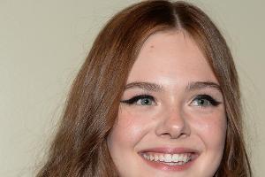 Elle Fanning: "Mit meiner Schwester rede ich nie über Rollen"