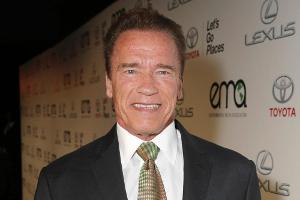 Arnie dankt Amerika: Die Thanksgiving-Grüße der Stars