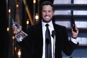 Country-Star Luke Bryan ist "Entertainer des Jahres"